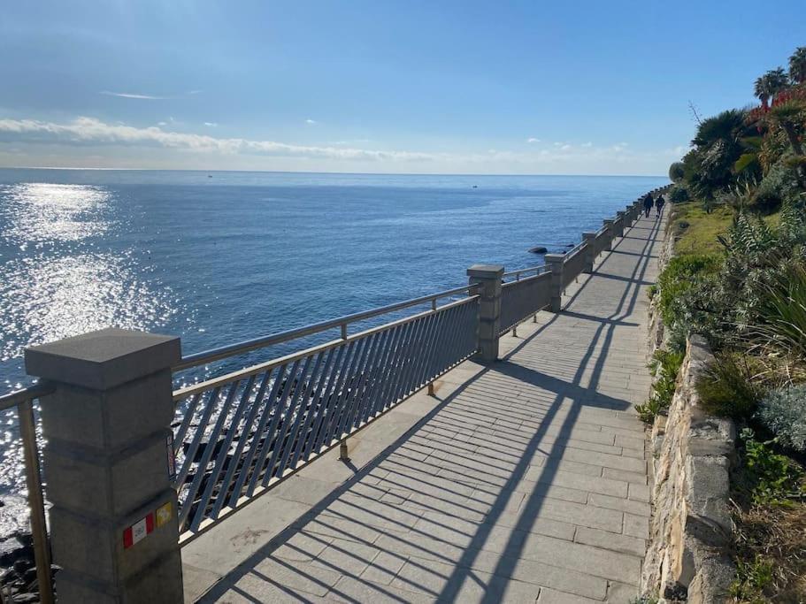 Casa Vista Mare - Superb Garden And Parking Included Villa Империа Екстериор снимка
