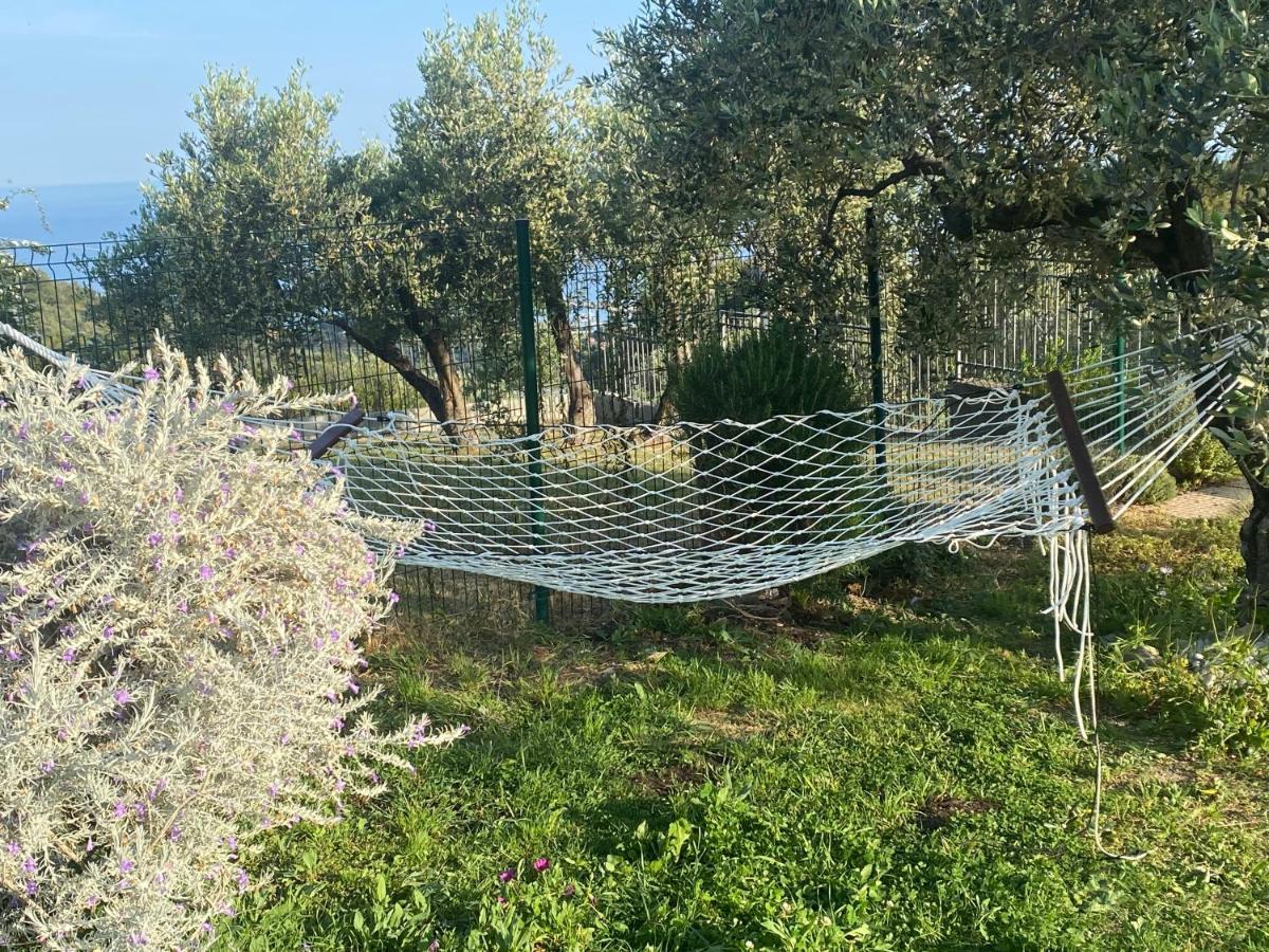 Casa Vista Mare - Superb Garden And Parking Included Villa Империа Екстериор снимка