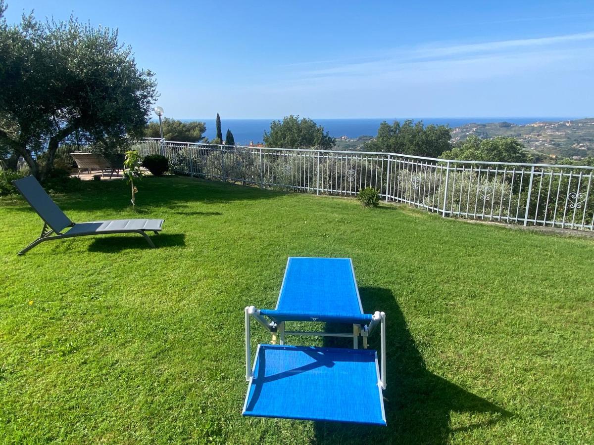 Casa Vista Mare - Superb Garden And Parking Included Villa Империа Екстериор снимка
