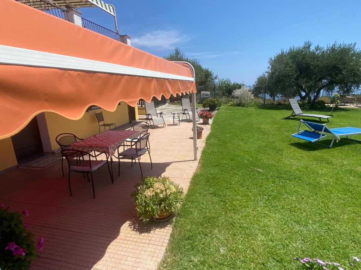 Casa Vista Mare - Superb Garden And Parking Included Villa Империа Екстериор снимка