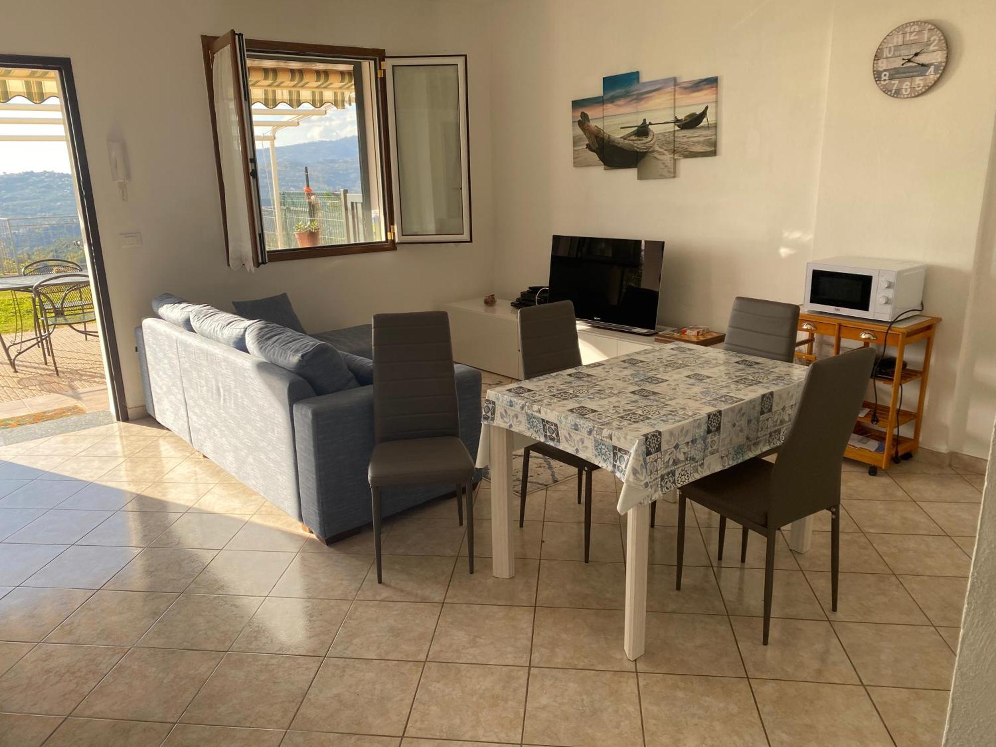 Casa Vista Mare - Superb Garden And Parking Included Villa Империа Екстериор снимка