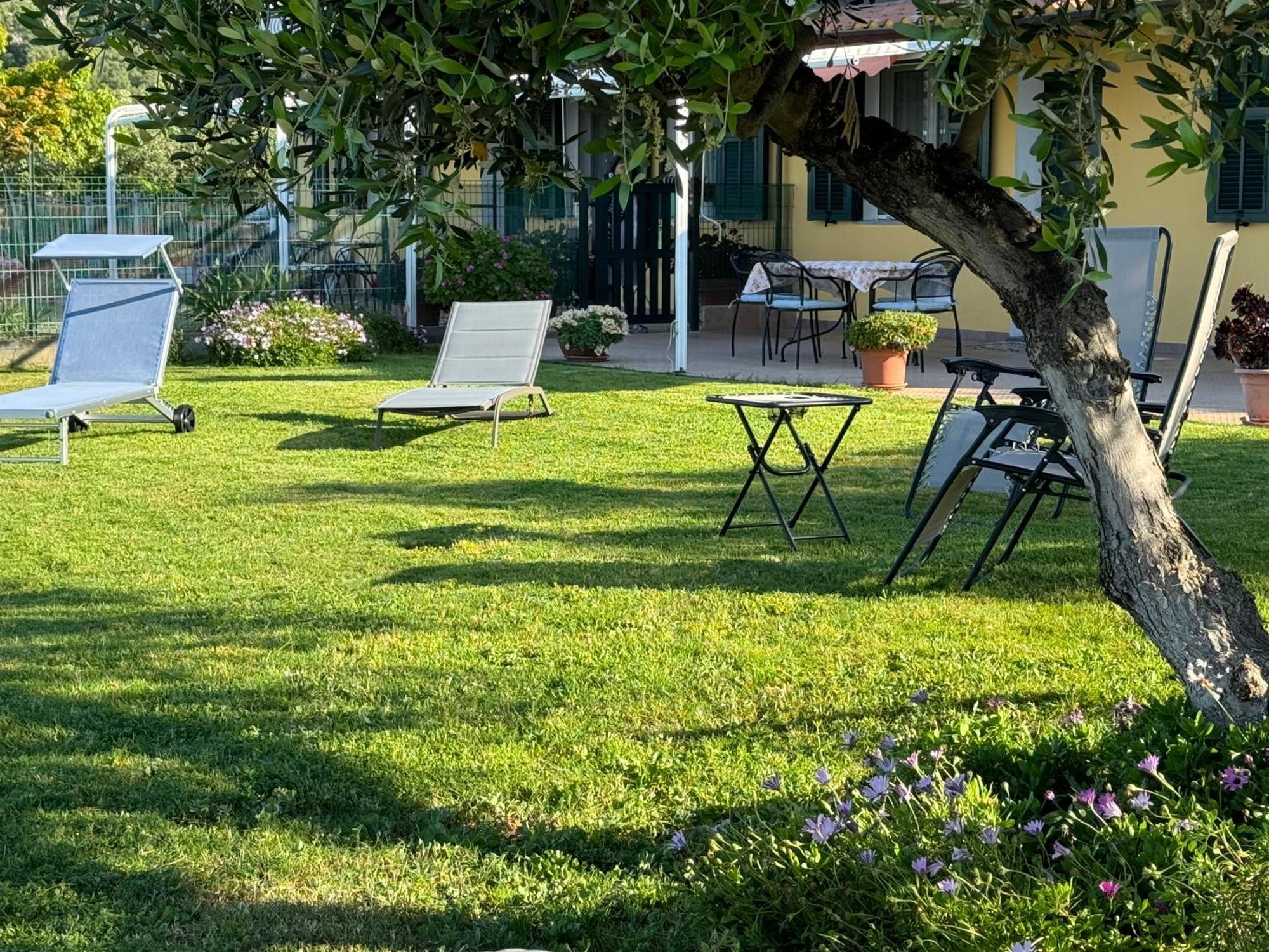 Casa Vista Mare - Superb Garden And Parking Included Villa Империа Екстериор снимка