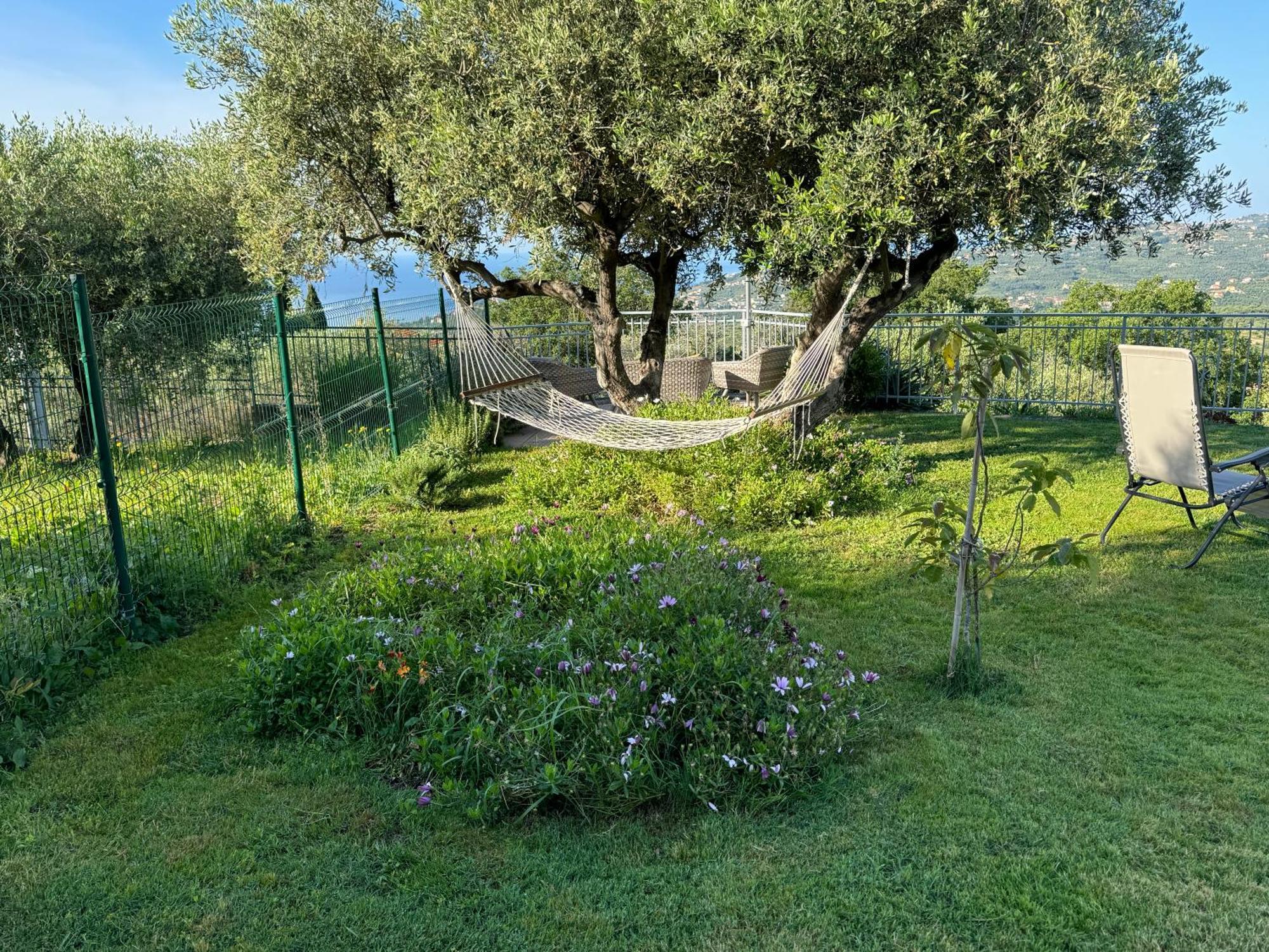 Casa Vista Mare - Superb Garden And Parking Included Villa Империа Екстериор снимка